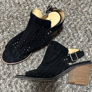 Chinese Laundry Black Perforated Heeled Sandals